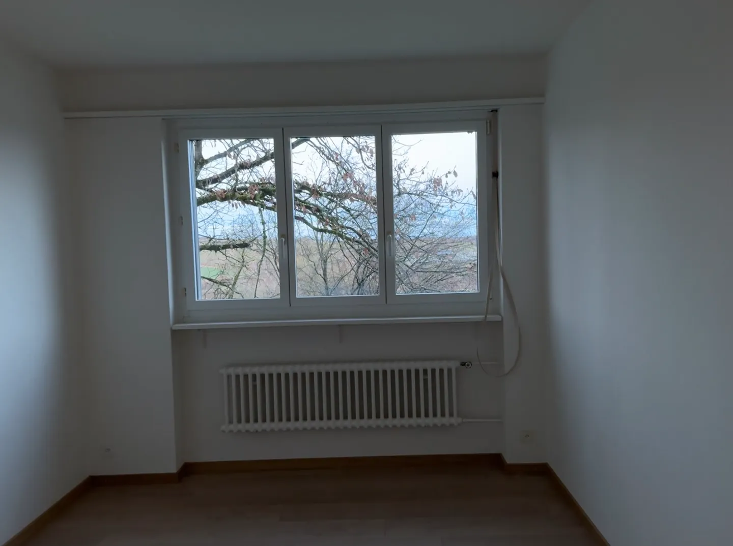 Appartement fraîchement rénové et lumineux dans un quartier calme - Photo 8 sur 10