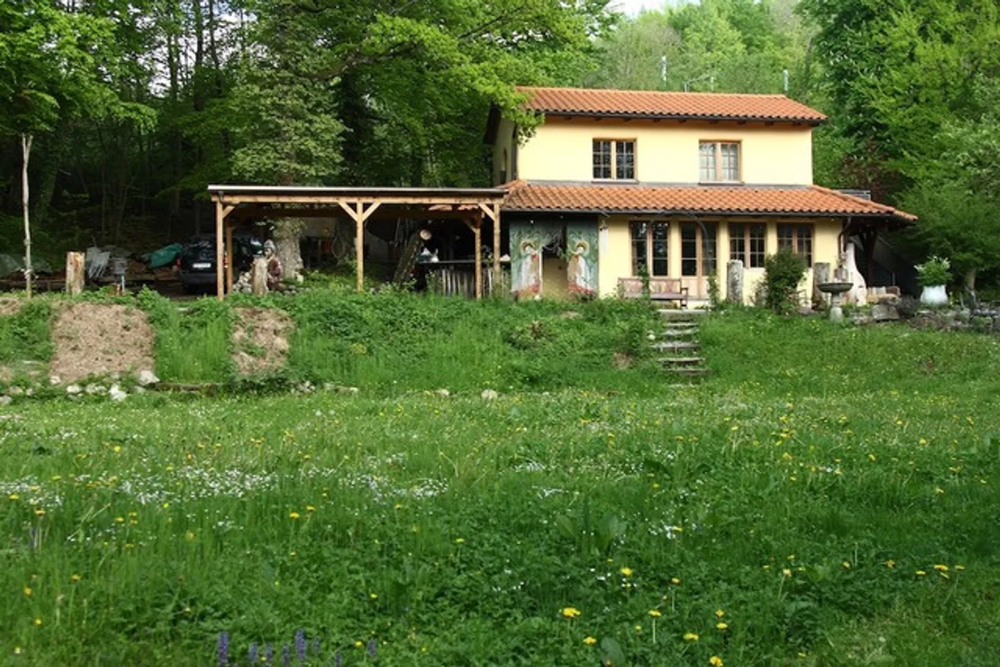 APPARTEMENT 2½ PIÈCES À ÜETLIBERG (ZH), MEUBLÉ, TEMPORAIRE - Photo 2 sur 10