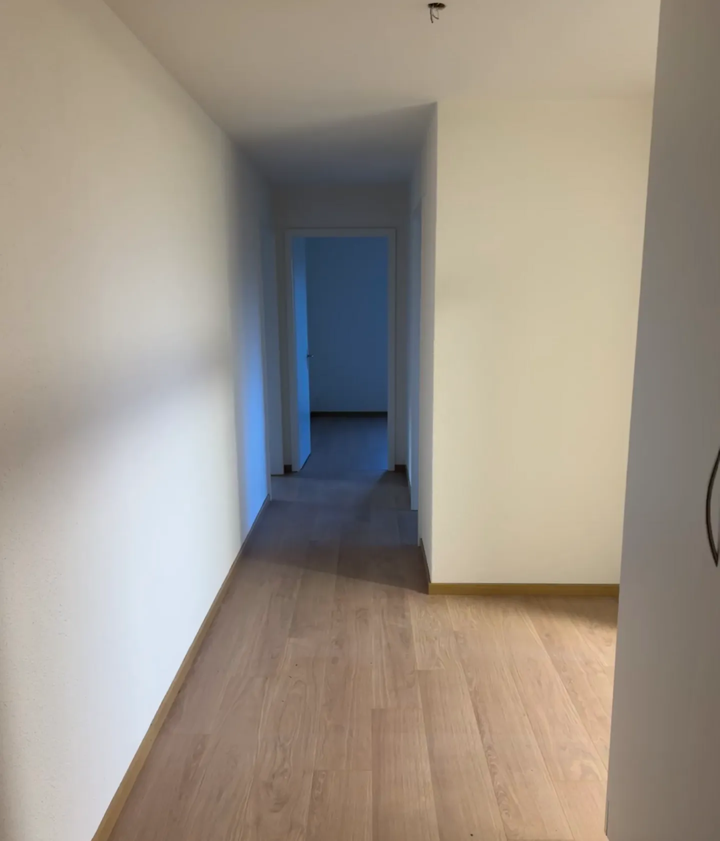 Appartement fraîchement rénové et lumineux dans un quartier calme - Photo 9 sur 10