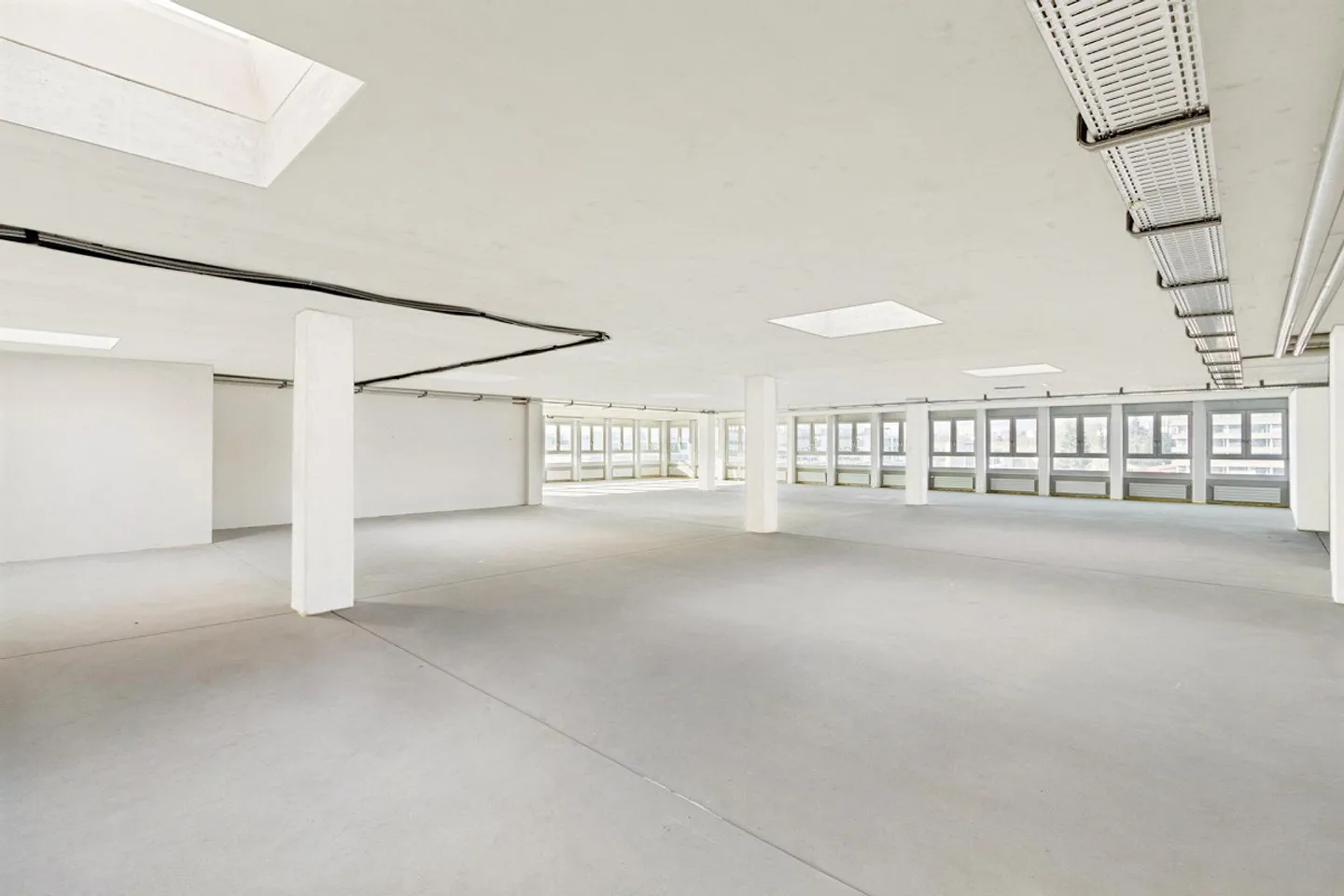 Büro-/Gewerbefläche nahe am Bahnhof Glattbrugg - Foto 3 von 12