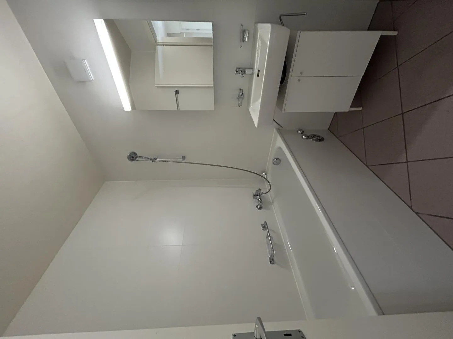 Appartement Charmant dans Immeuble Historique - Photo 9 sur 10