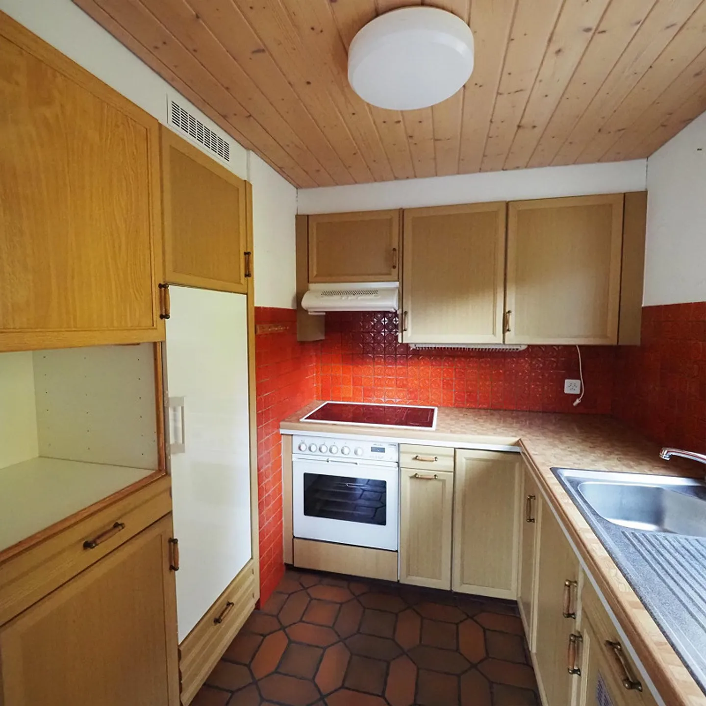 Casa unifamiliare di 4,5 stanze con potenziale per investitori individuali - Foto 5 di 16
