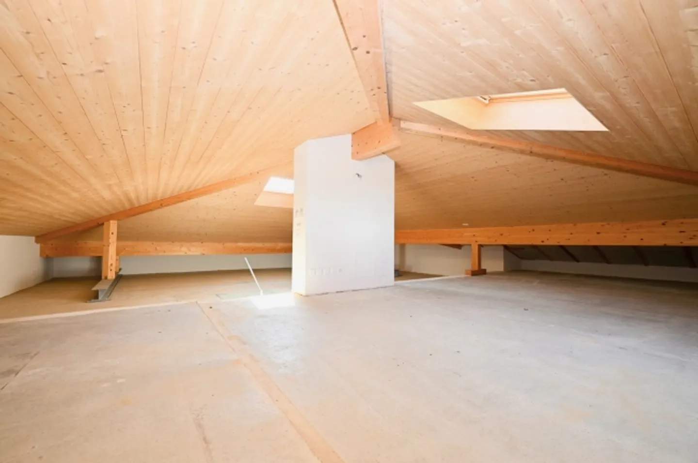 Villa au milieu des verts entre le lac de Lugano et le terrain de golf - Photo 16 sur 20