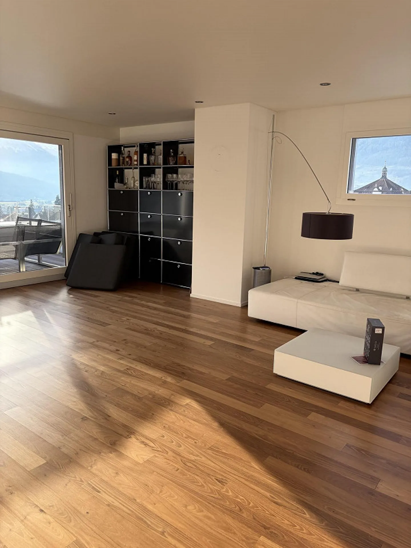 3-room penthouse apartment – Living above the rooftops - Photo 6 of 17