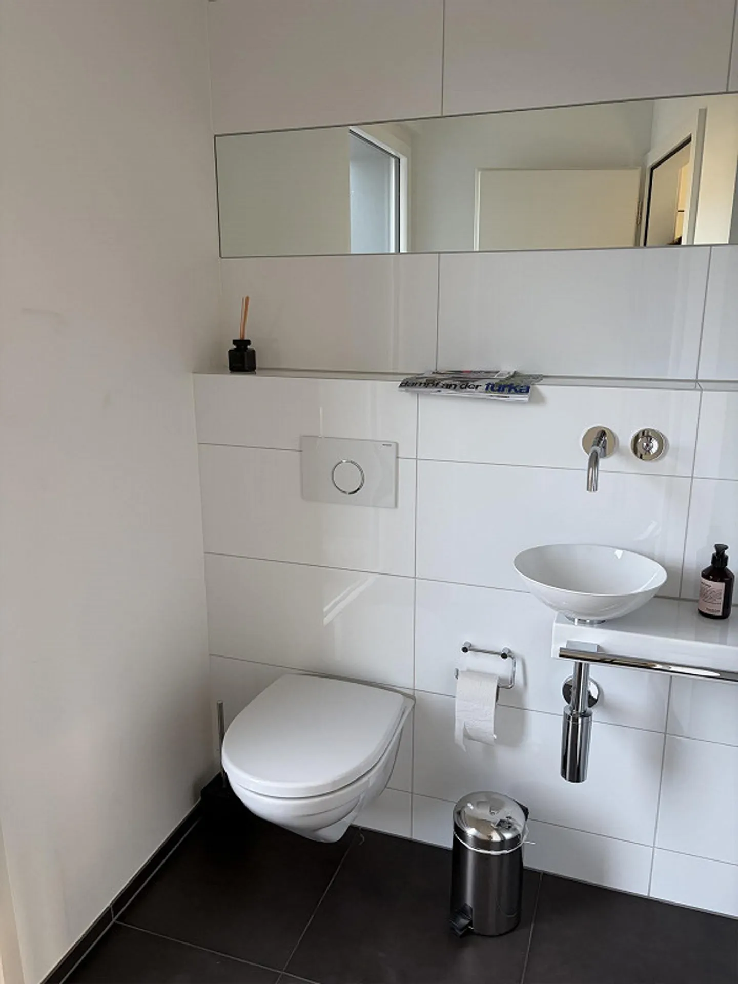 3-room penthouse apartment – Living above the rooftops - Photo 12 of 17