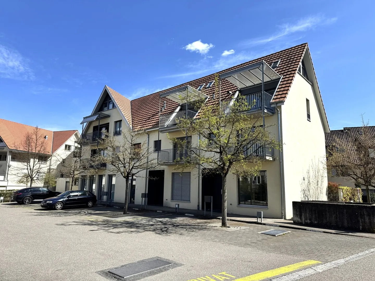 Grosszügiges Einfamilienhaus - Foto 1 von 5