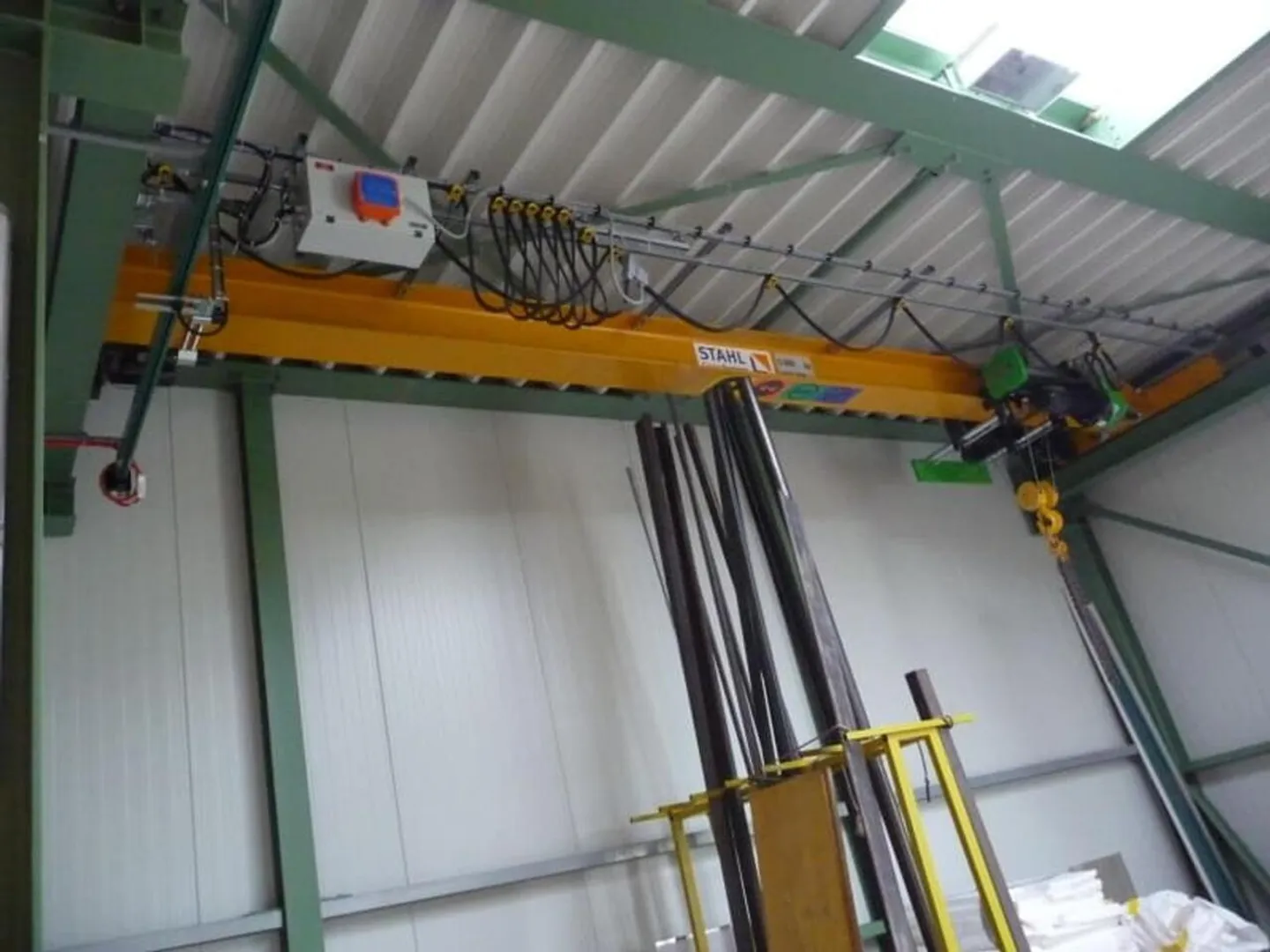 Officina con appartamento di 4,5 stanze - Foto 6 di 13