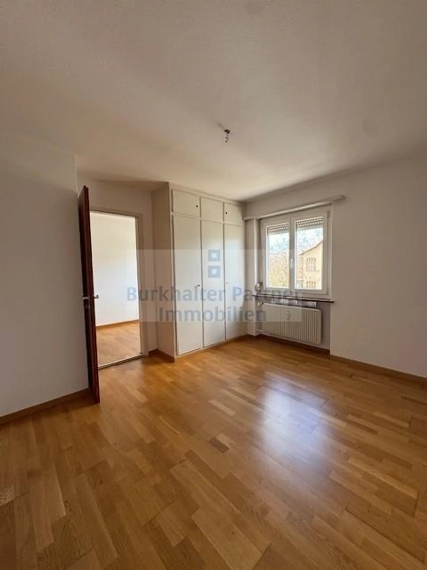 Bright and spacious 3.5-room apartment for rent - Photo 3 of 11