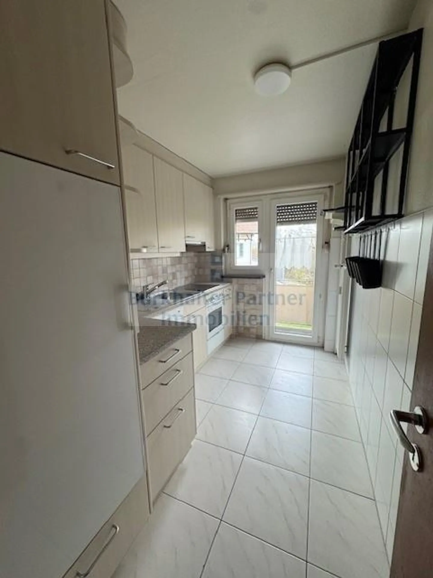 Bright and spacious 3.5-room apartment for rent - Photo 4 of 11