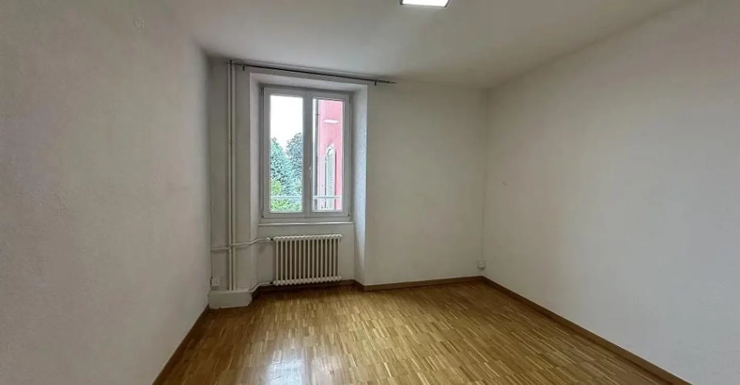 4.5-room apartment on the 1st floor with a terrace - Photo 7 of 11