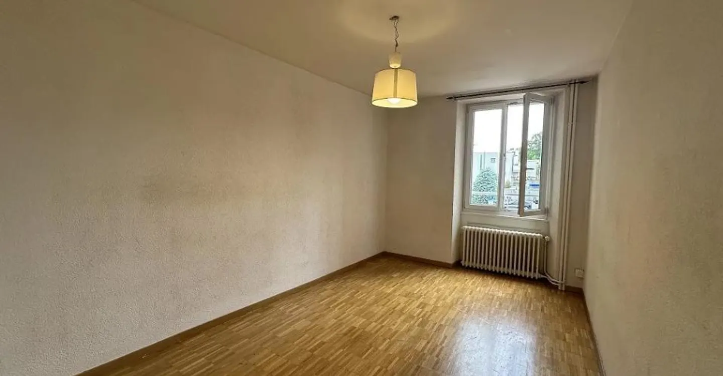 4.5-room apartment on the 1st floor with a terrace - Photo 9 of 11
