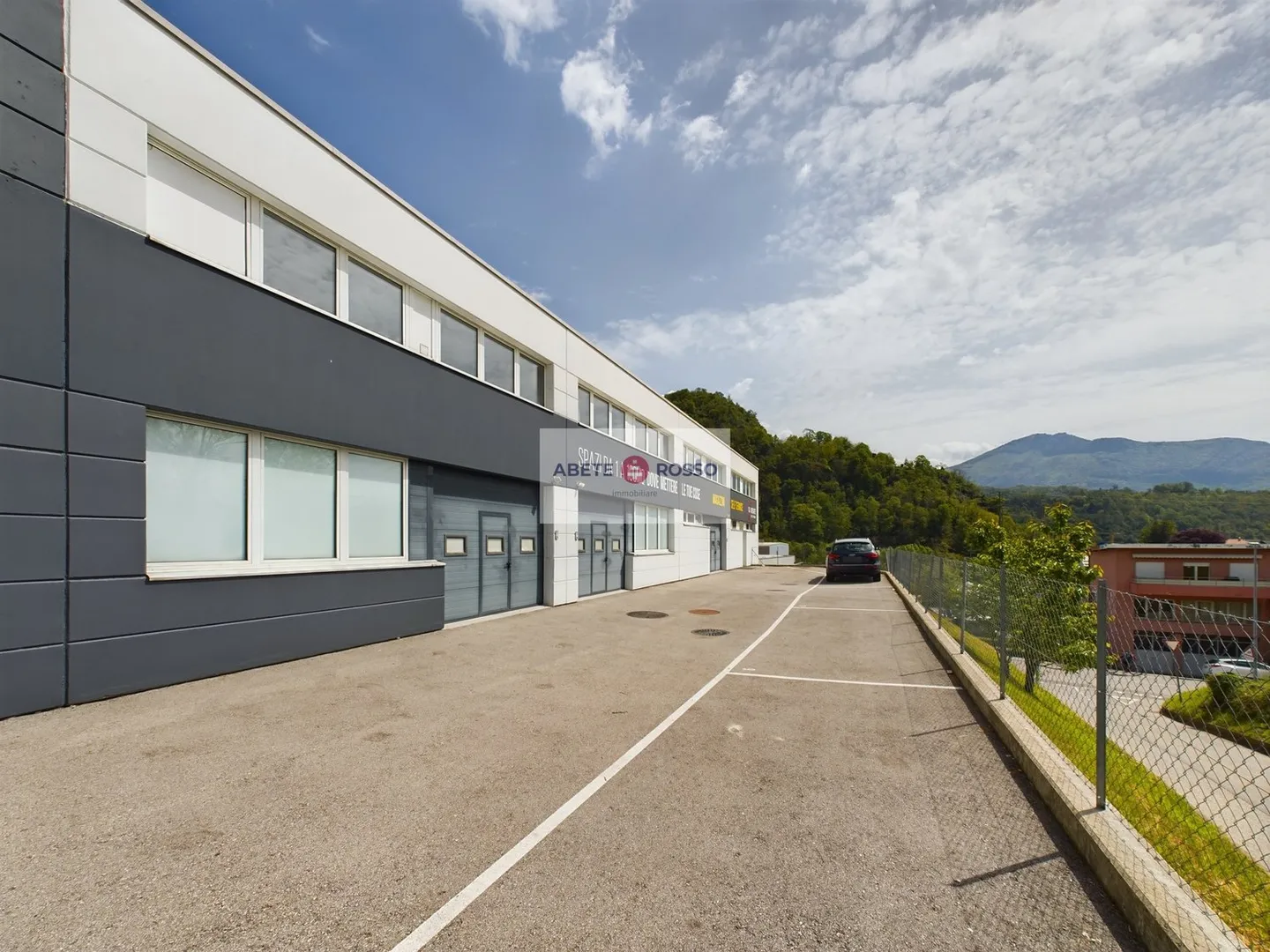 Spazio versatile (per l'immaginazione): dall'ufficio al coworking. - Foto 1 di 13