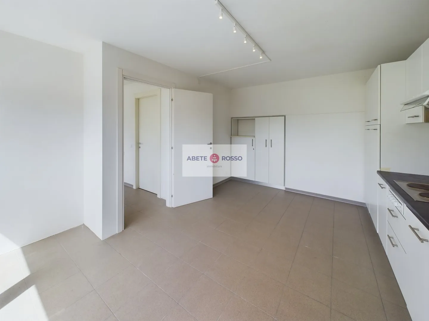 Spazio versatile (per l'immaginazione): dall'ufficio al coworking. - Foto 4 di 13