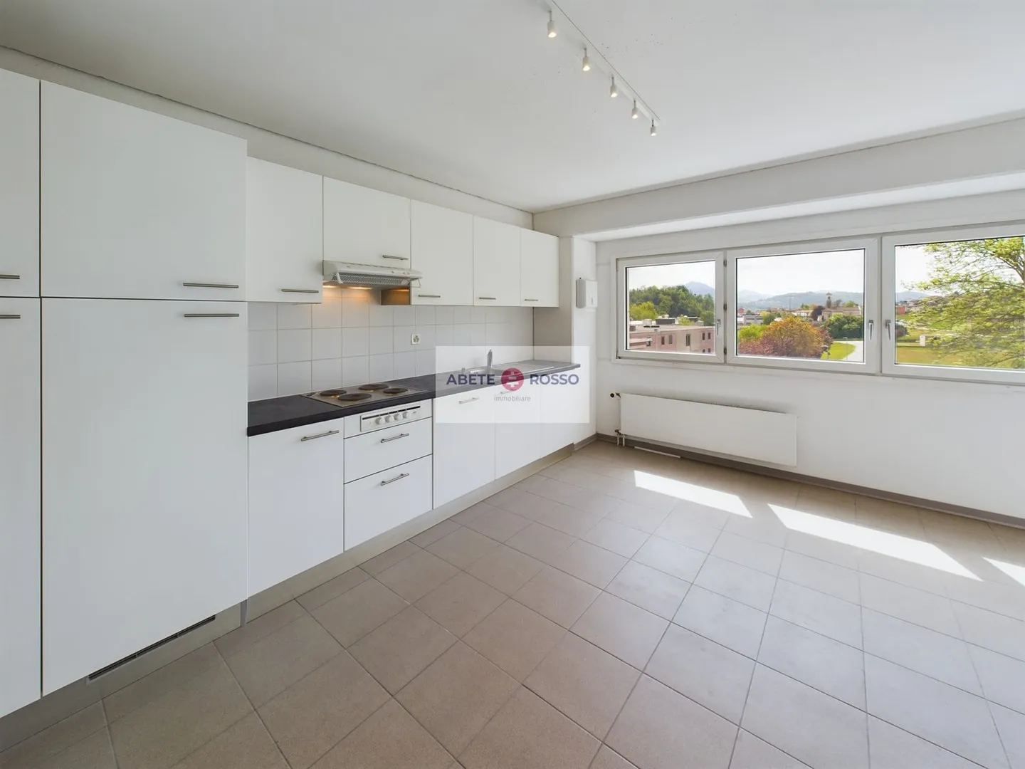 Spazio versatile (per l'immaginazione): dall'ufficio al coworking. - Foto 5 di 13