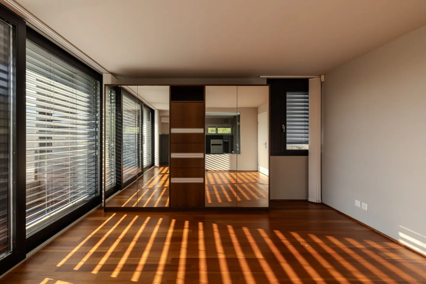24-304 B - moderna casa residenziale di 6,5 stanze con piscina all'aperto - Foto 15 di 37