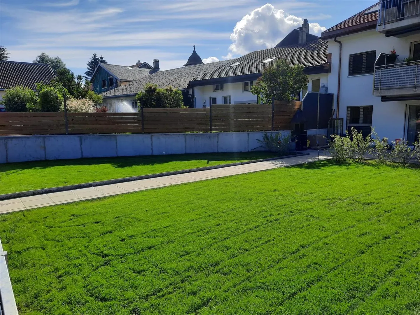 Appartement de 4.5 pièces avec accès à un jardin commun - Foto 10 von 10