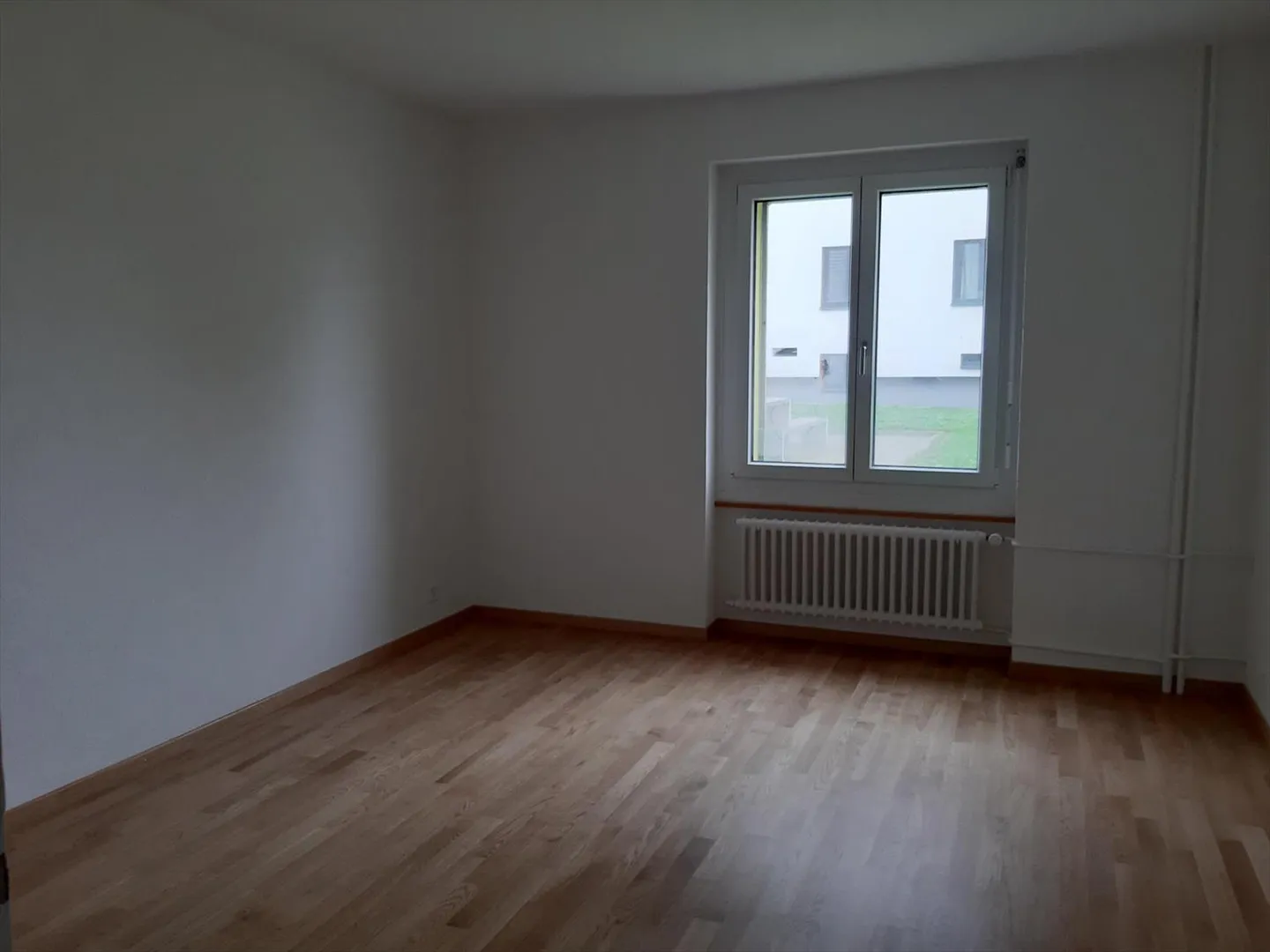 Apartment for rent - Photo 6 of 9