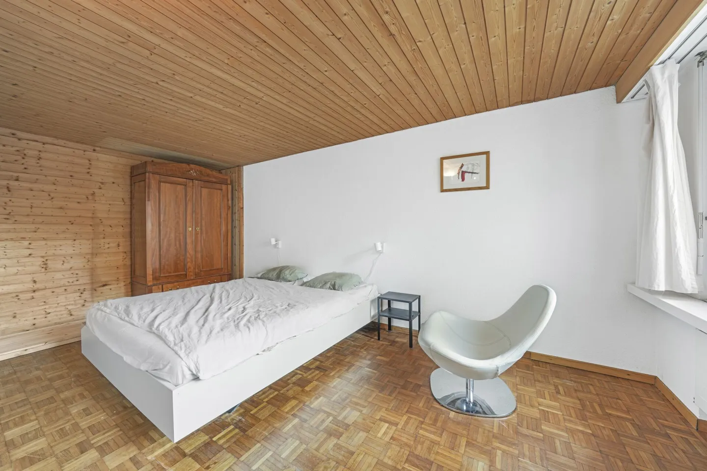 Casa unifamiliare sostenibile e stilosa con appartamento in una posizione tranquilla - Foto 16 di 18