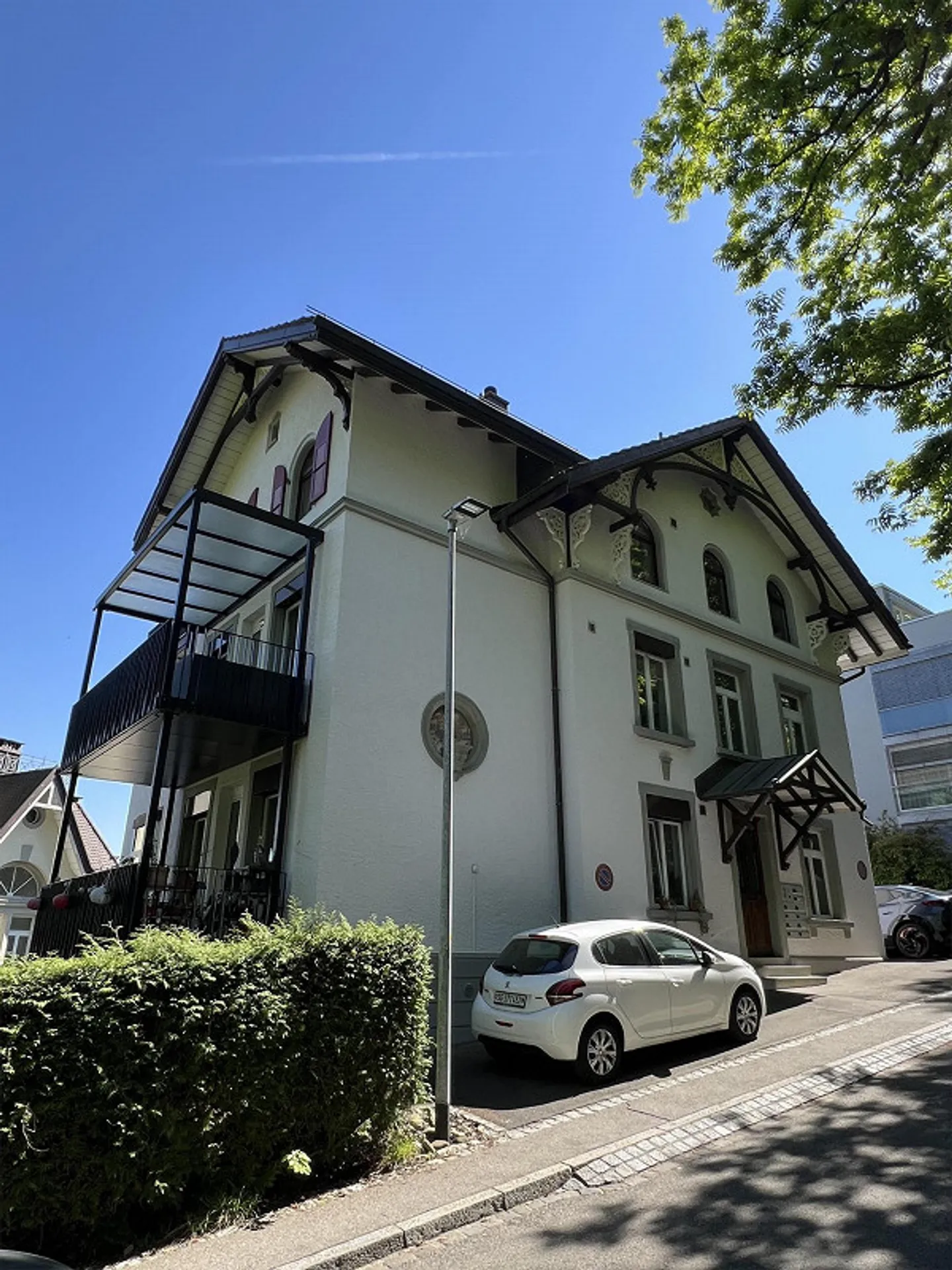 Bella appartamento 1.0 stanza parzialmente arredato vicino all'università - Foto 1 di 7