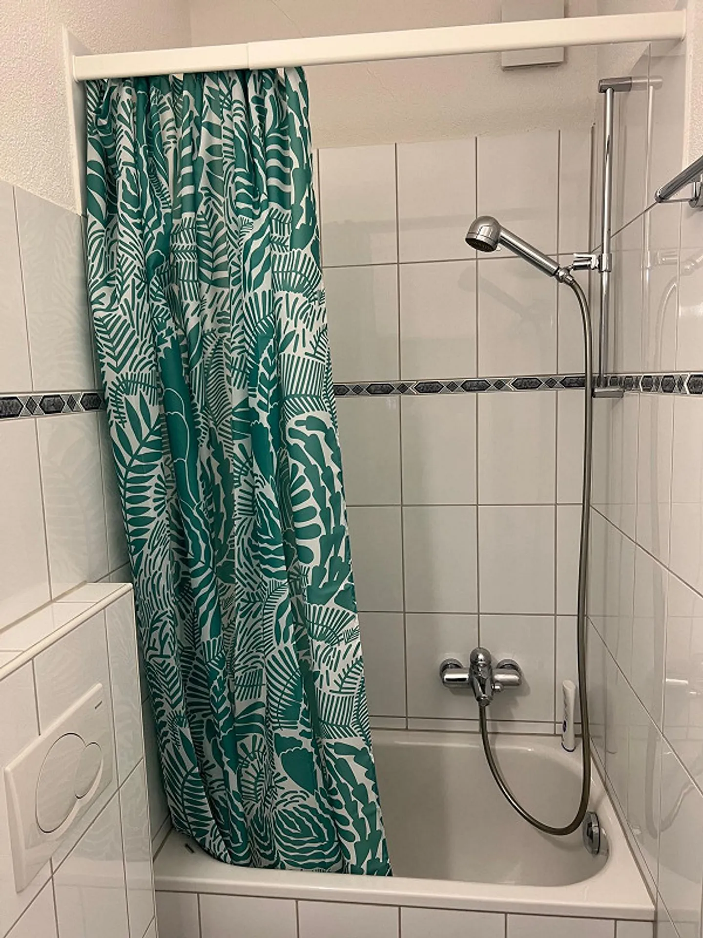 Bella appartamento 1.0 stanza parzialmente arredato vicino all'università - Foto 7 di 7