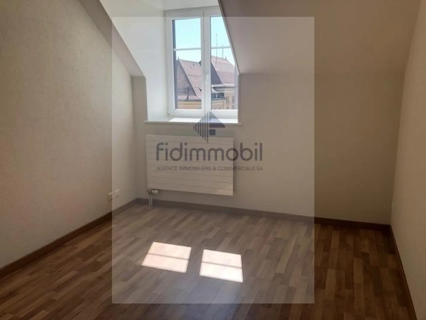 Appartement spacieux - Photo 5 sur 9