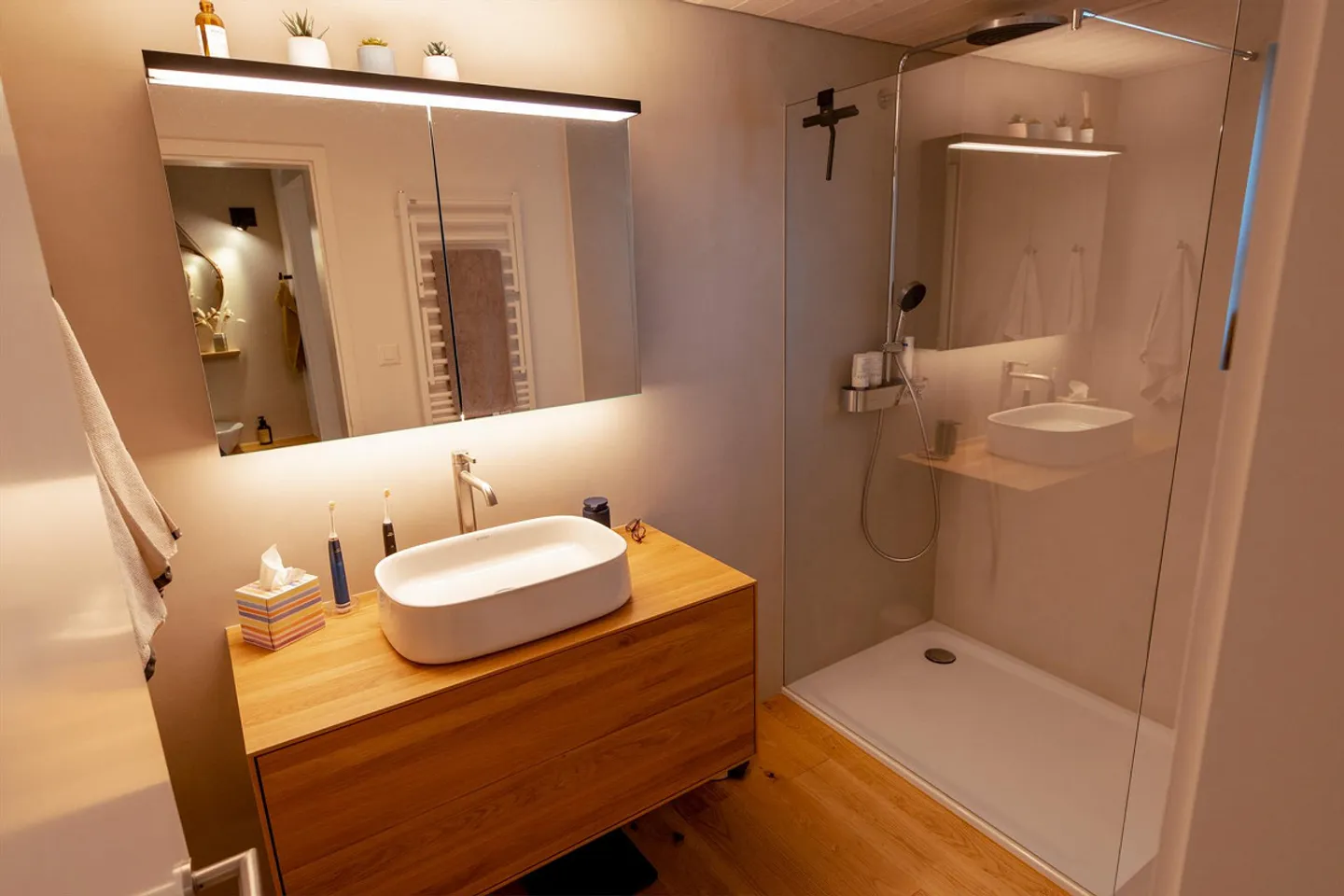 4.5 Zimmer Terrassenhaus mit 85qm Terrasse und Garten - Foto 12 von 22