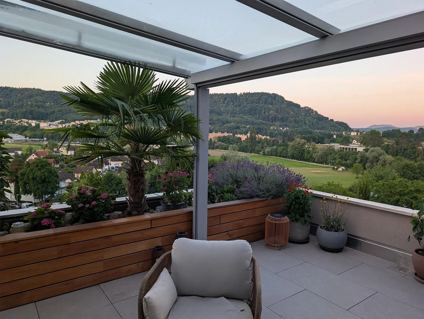 4.5 Zimmer Terrassenhaus mit 85qm Terrasse und Garten - Foto 15 von 22