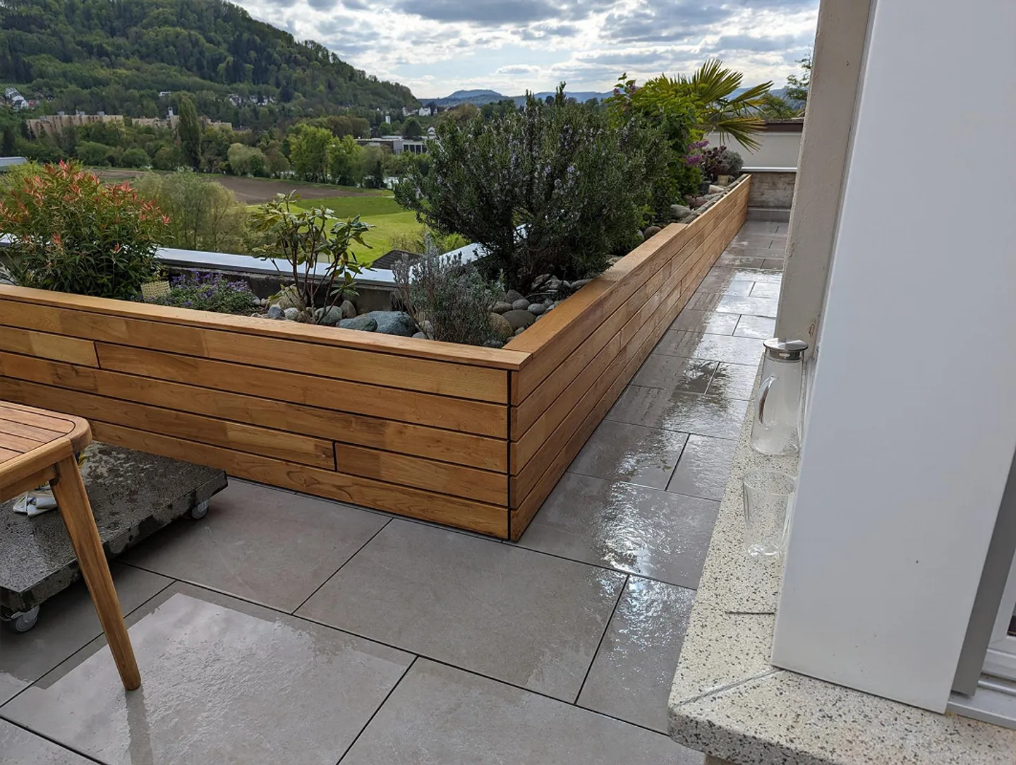 4.5 Zimmer Terrassenhaus mit 85qm Terrasse und Garten - Foto 17 von 22