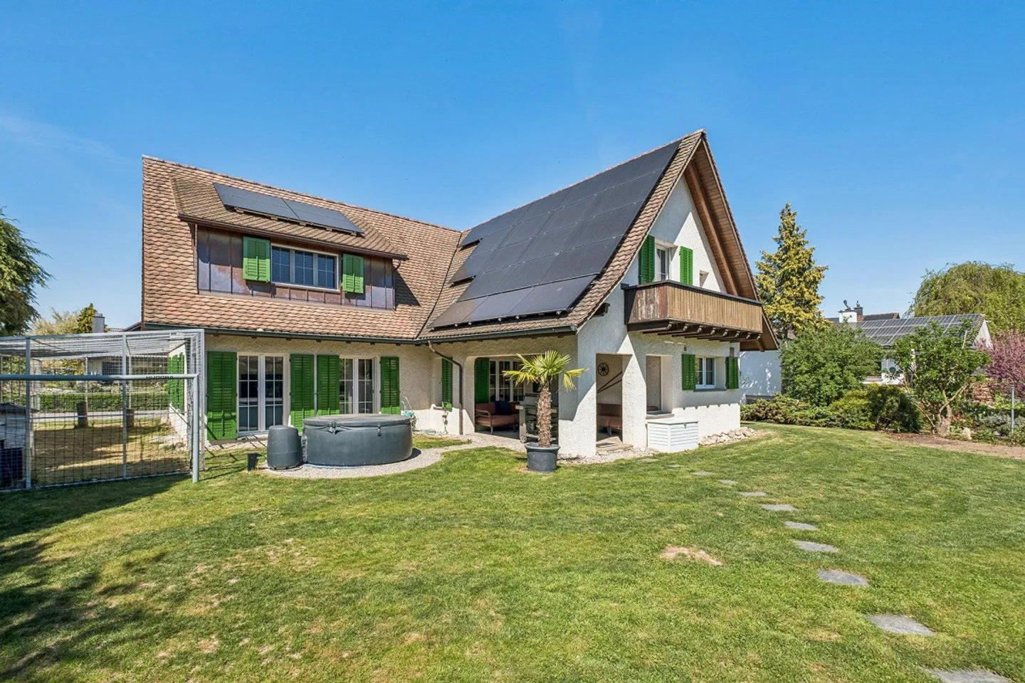 Maison individuelle avec jardin idyllique et confort moderne - Photo 9 sur 9