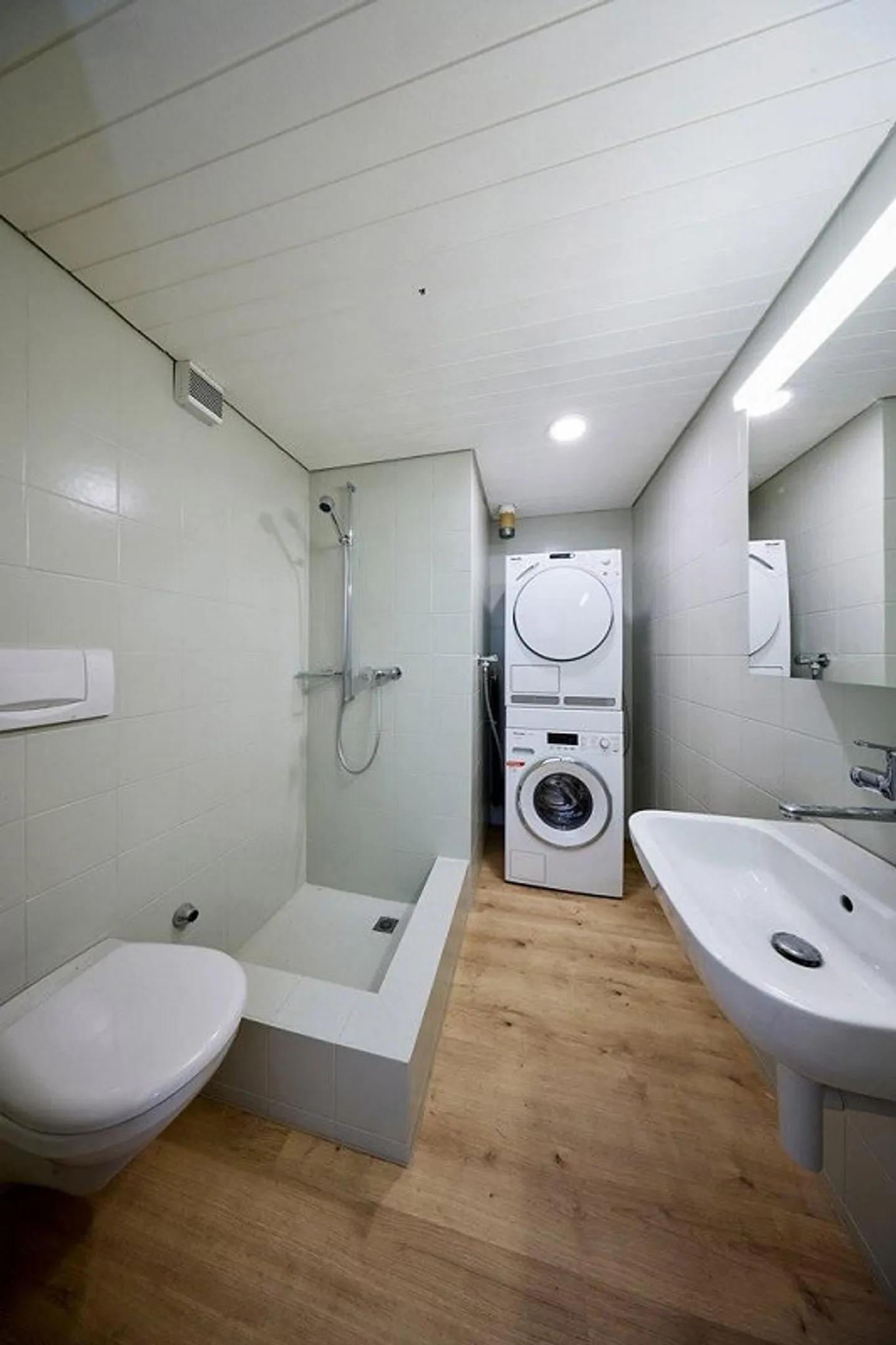 Schöne 5-Zimmer-Wohnung in Gümligen! - Photo 9 of 12