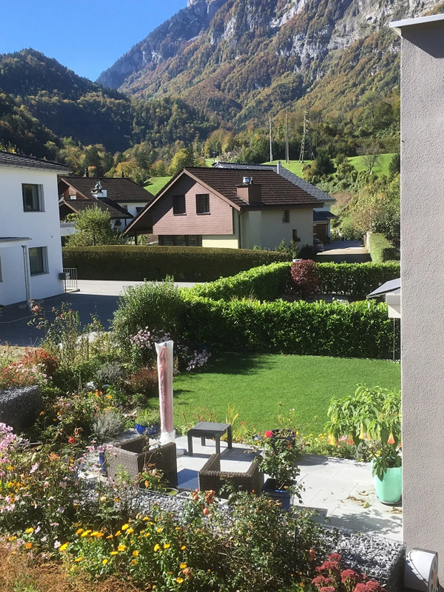 Casa unifamiliare in una posizione soleggiata - Foto 3 di 10