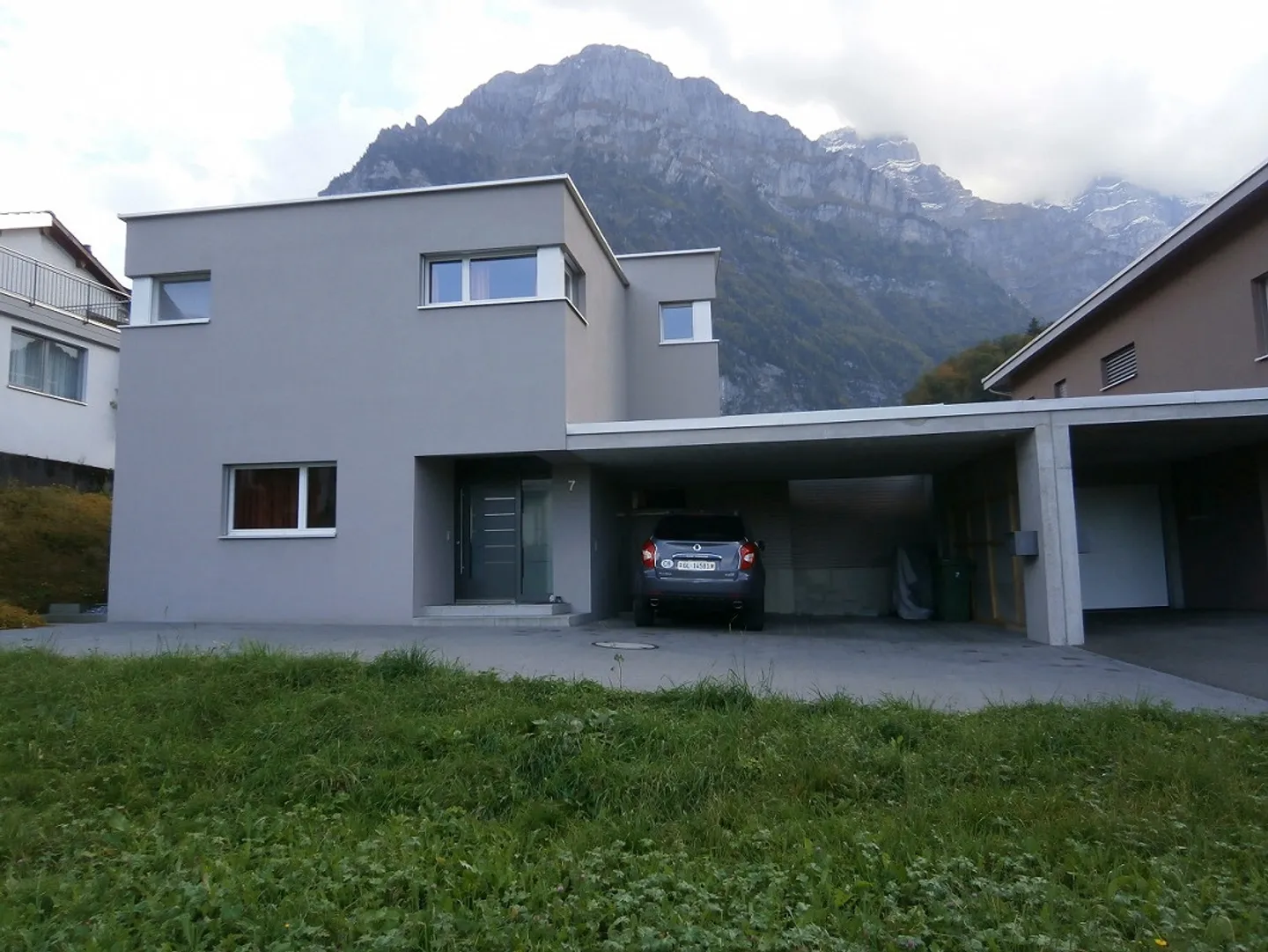 Casa unifamiliare in una posizione soleggiata - Foto 4 di 10