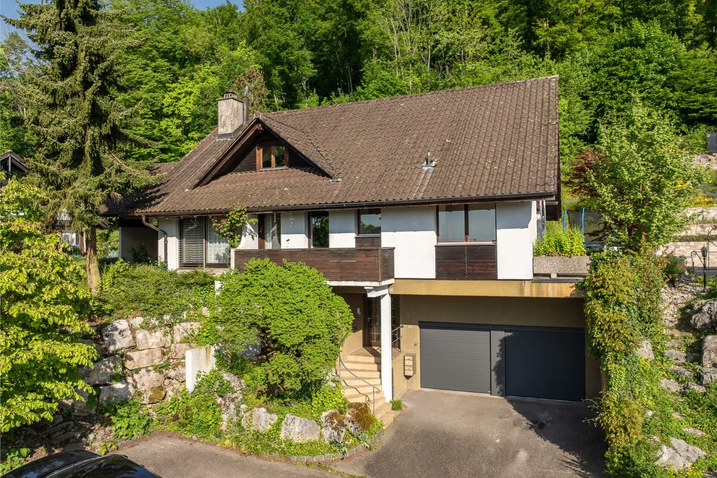 Villa di 6 stanze con appartamento e vista panoramica - Foto 2 di 17