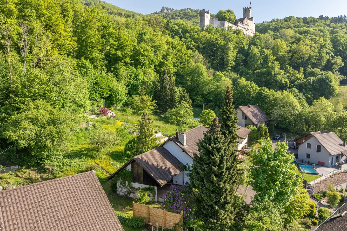 Villa di 6 stanze con appartamento e vista panoramica - Foto 17 di 17