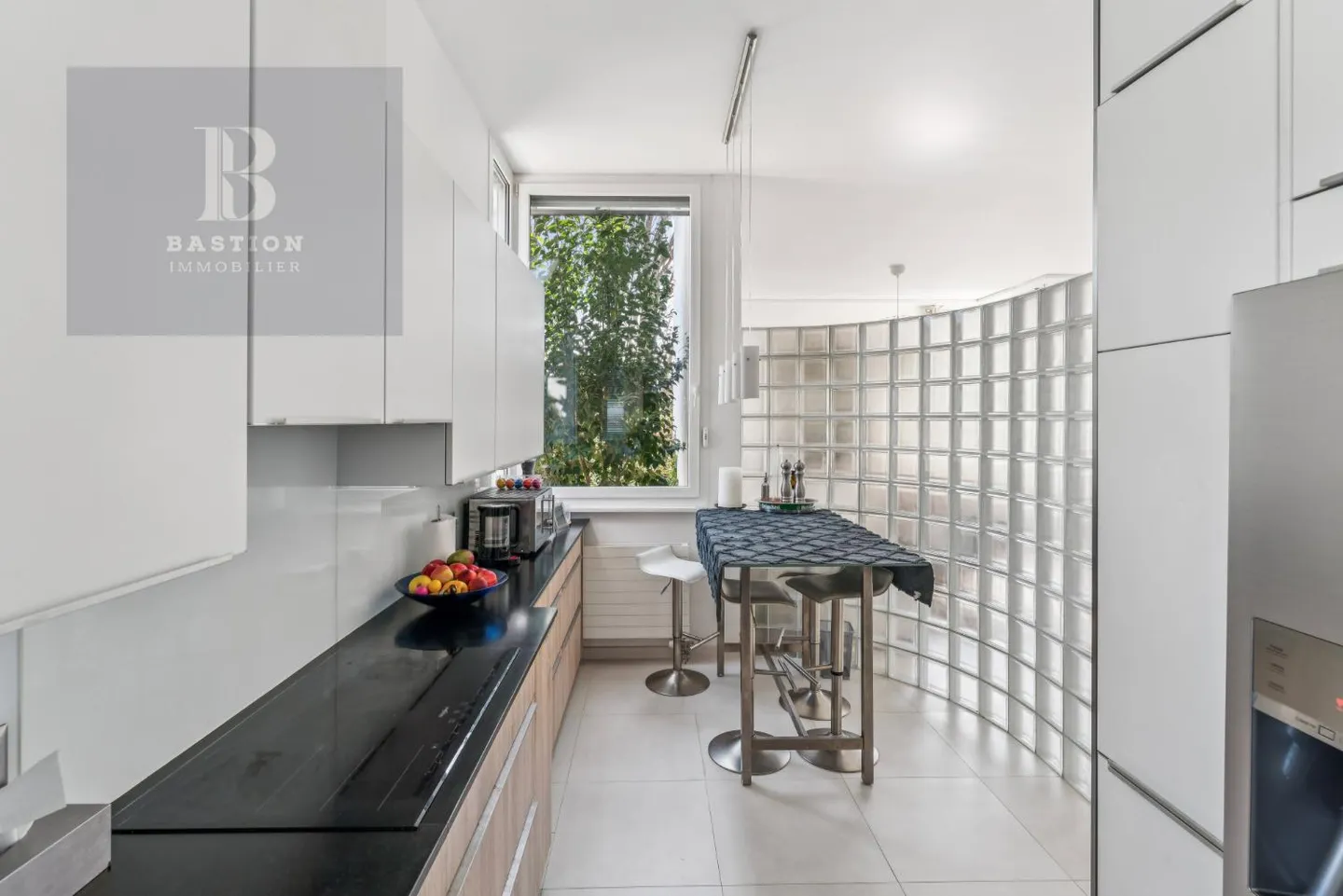 Semi-Detached House 8 Rooms - Photo 4 of 8