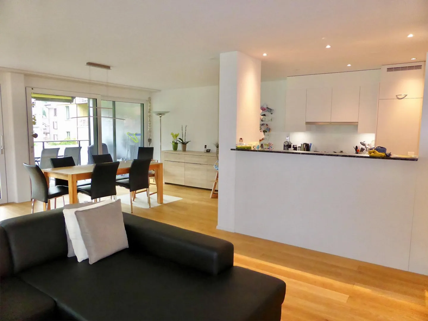 Central, modern, elegant mat, bright, quiet, top equipment, large balcony - Photo 1 of 30