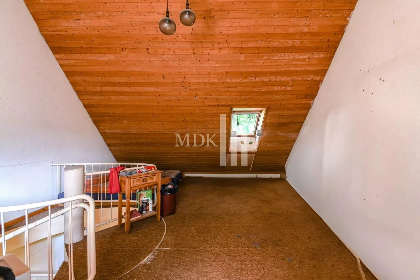 Charming semi-detached villa with garden - Photo 7 of 13