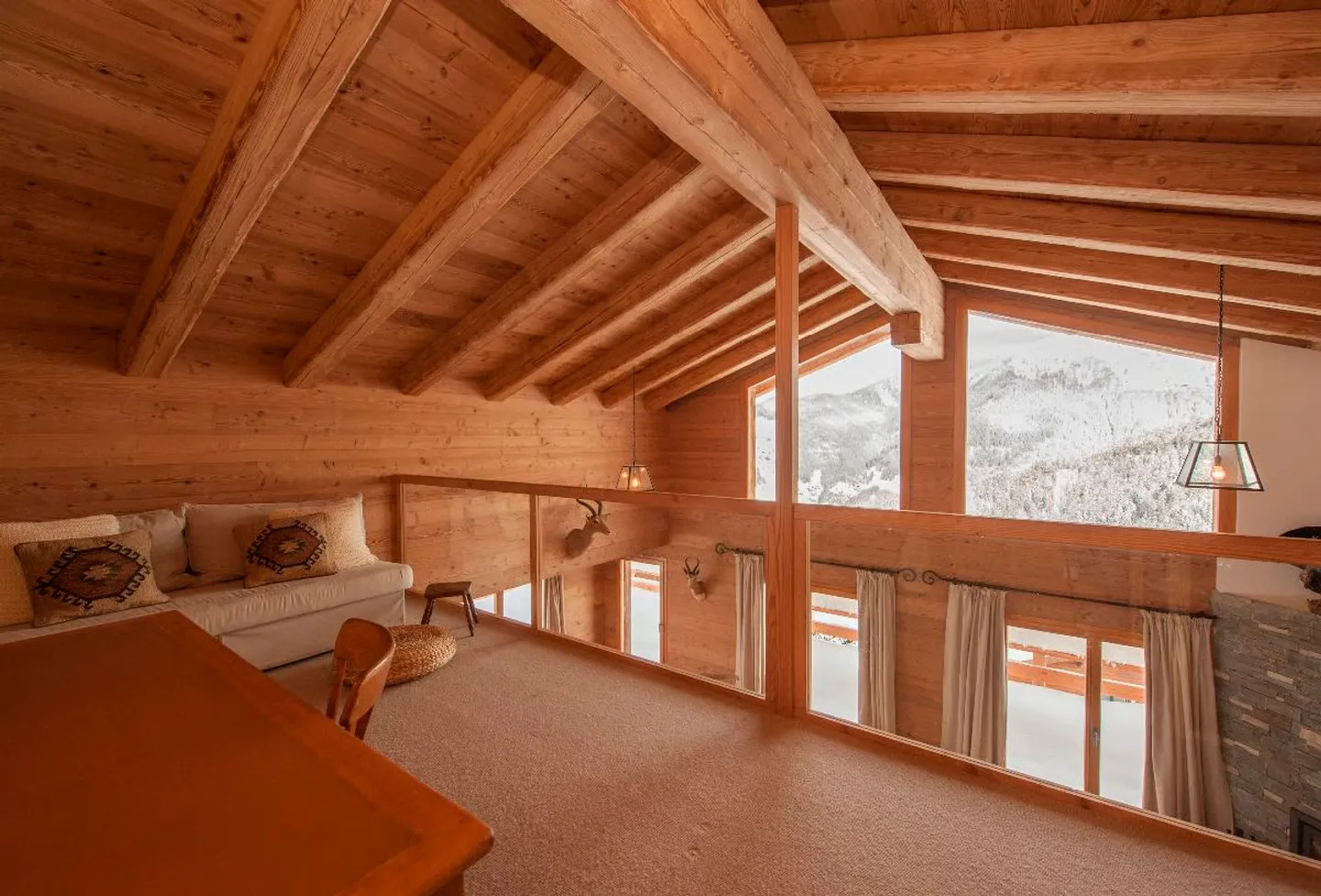 Chalet spazioso con cinque camere e vista panoramica - Foto 9 di 13