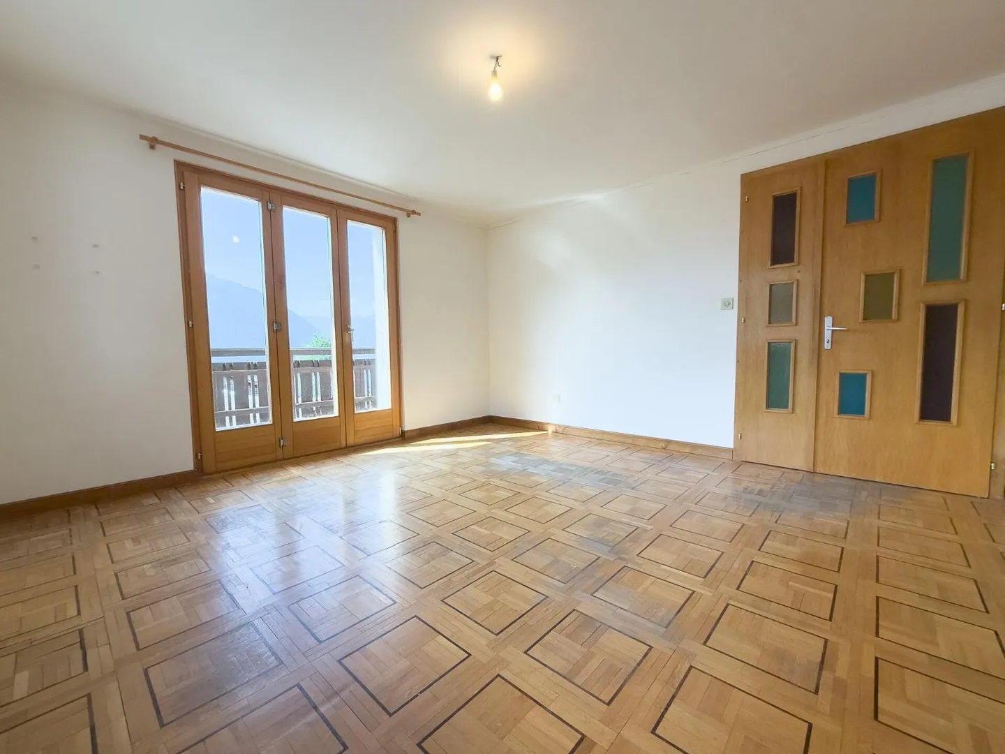 Charming apartment with panoramic view of the valley - Photo 6 of 7