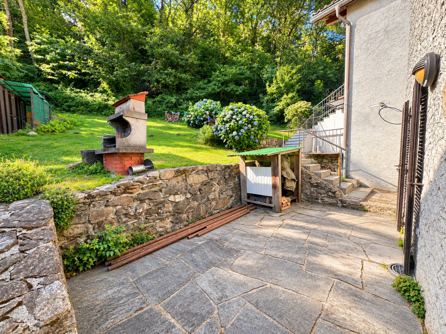 Graziosa Casa Indipendente a Cadenazzo - Foto 2 di 10