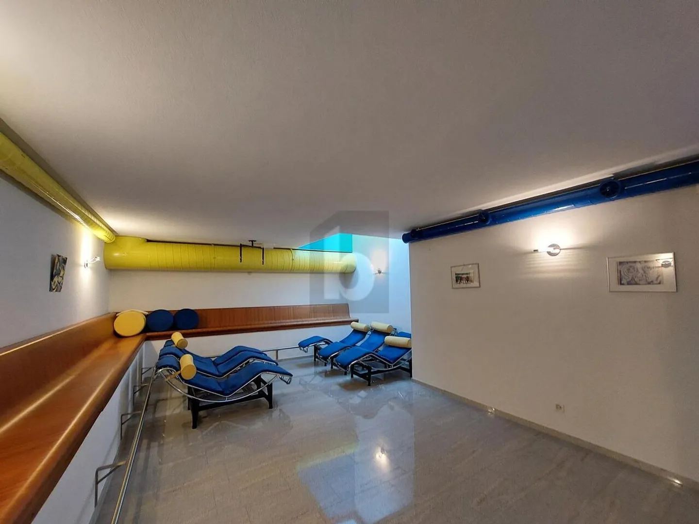 ATTRACTIVE LOCATION WITH LOTS OF POTENTIAL! - Photo 3 of 6