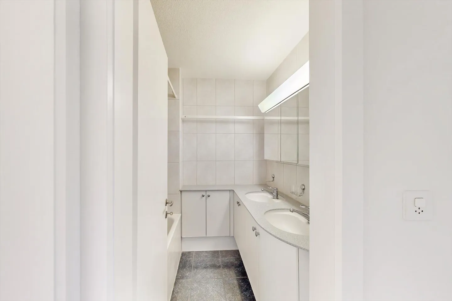 Sunny Apartment in Kilchberg - Photo 8 of 9