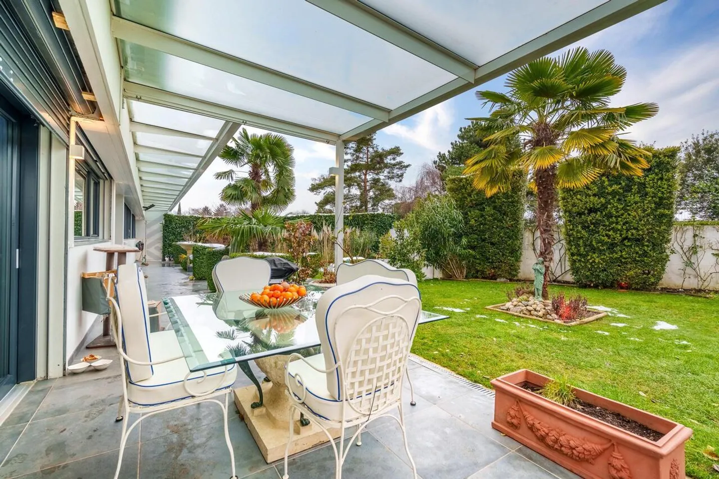Belle villa moderne avec piscine - Photo 9 sur 11