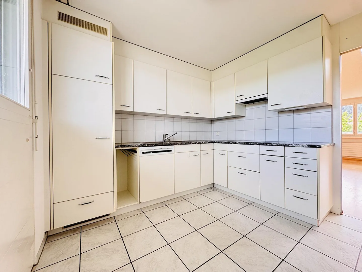 Maisonette di 5,5 stanze con posto auto - situata in posizione centrale, piacevole - Foto 5 di 15