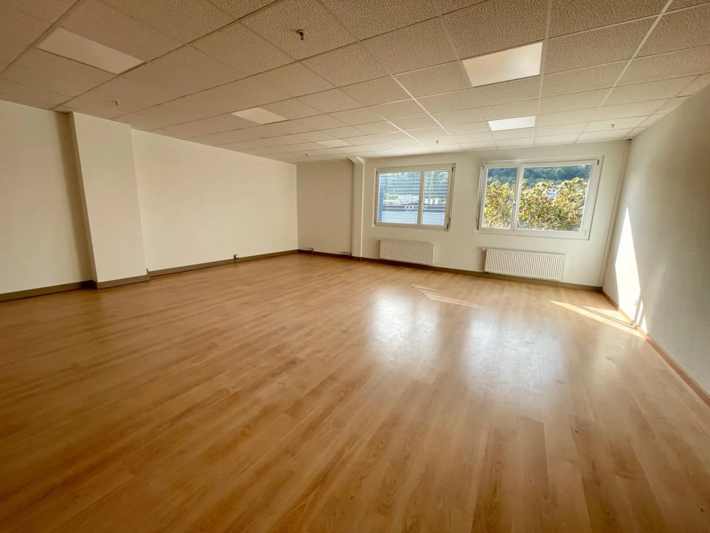 Amministrativo/Ufficio 71 m2 a Yverdon-les-Bains - Foto 1 di 3