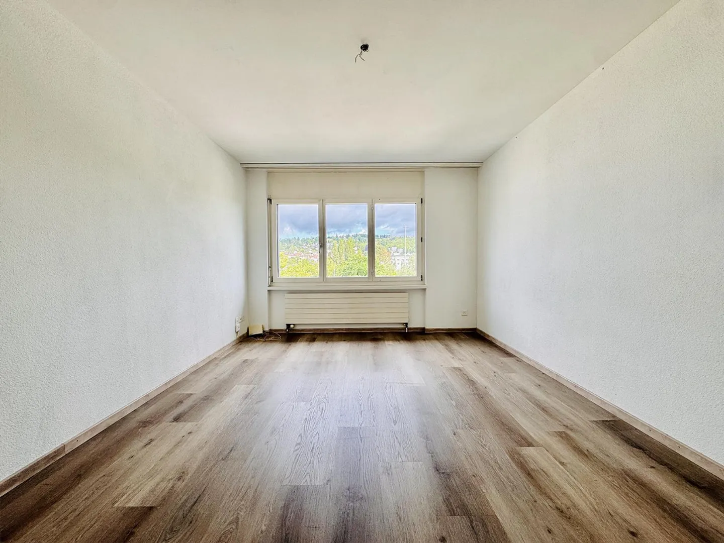 Maisonette di 5,5 stanze con posto auto - situata in posizione centrale, piacevole - Foto 9 di 15