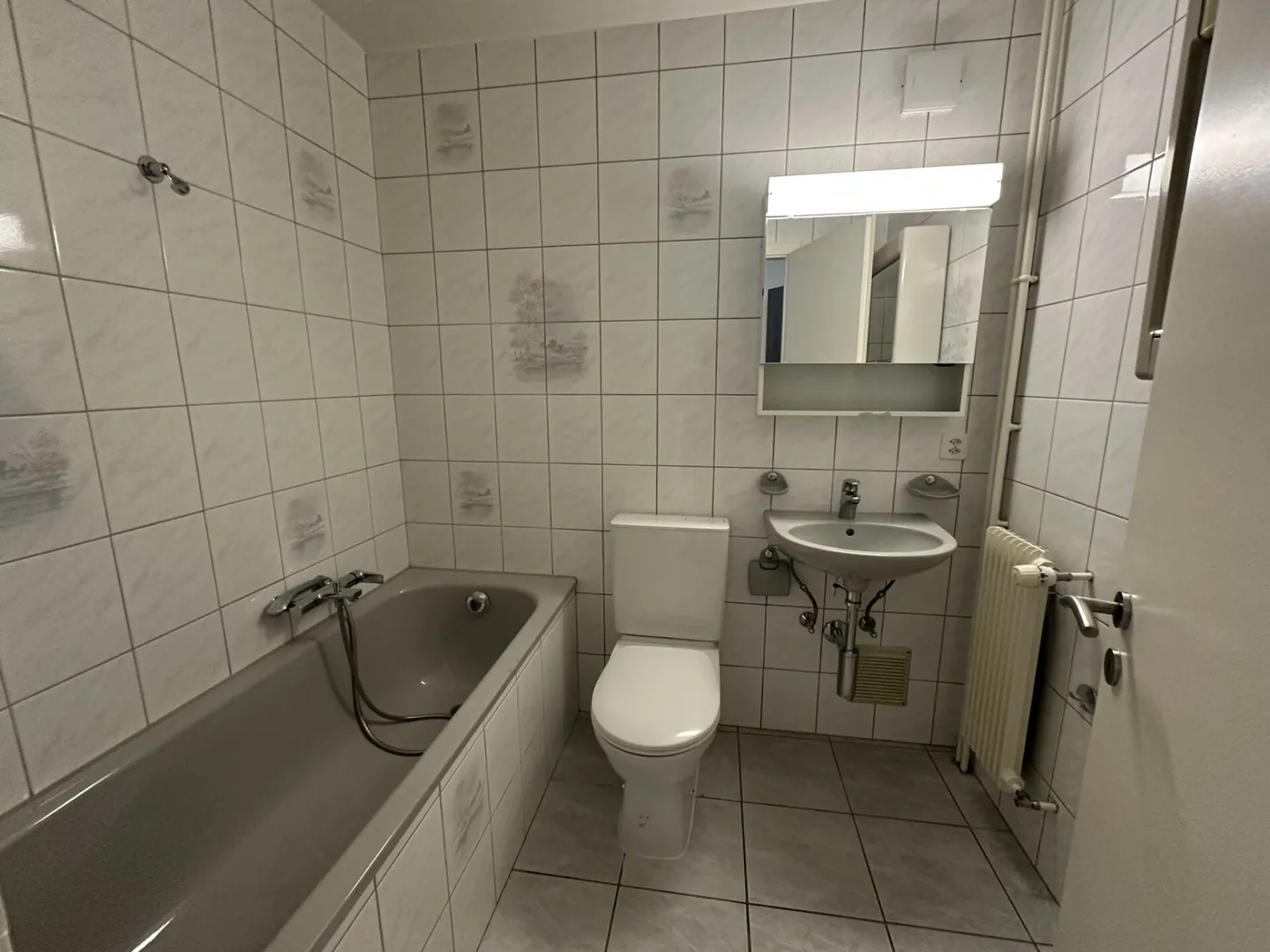 Bel appartement de 4.5 pièces avec balcon et vue sur le Doubs - Photo 6 sur 10