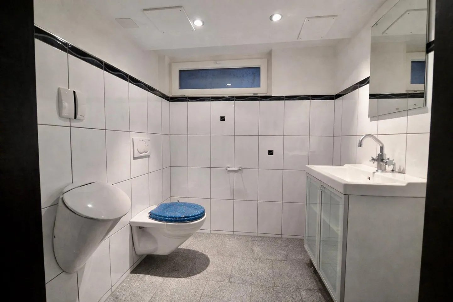 7.5 Zimmer Wohnung, 260 m2, zum grosszügig Wohnen und Arbeiten - Foto 28 von 30