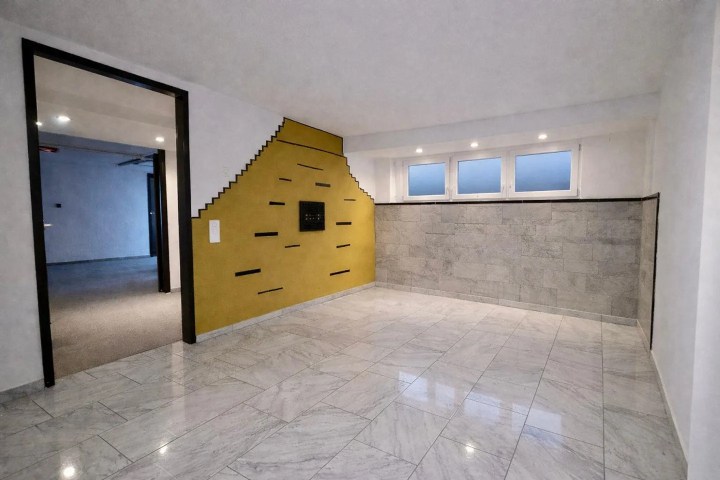 7.5 Zimmer Wohnung, 260 m2, zum grosszügig Wohnen und Arbeiten - Foto 29 von 30