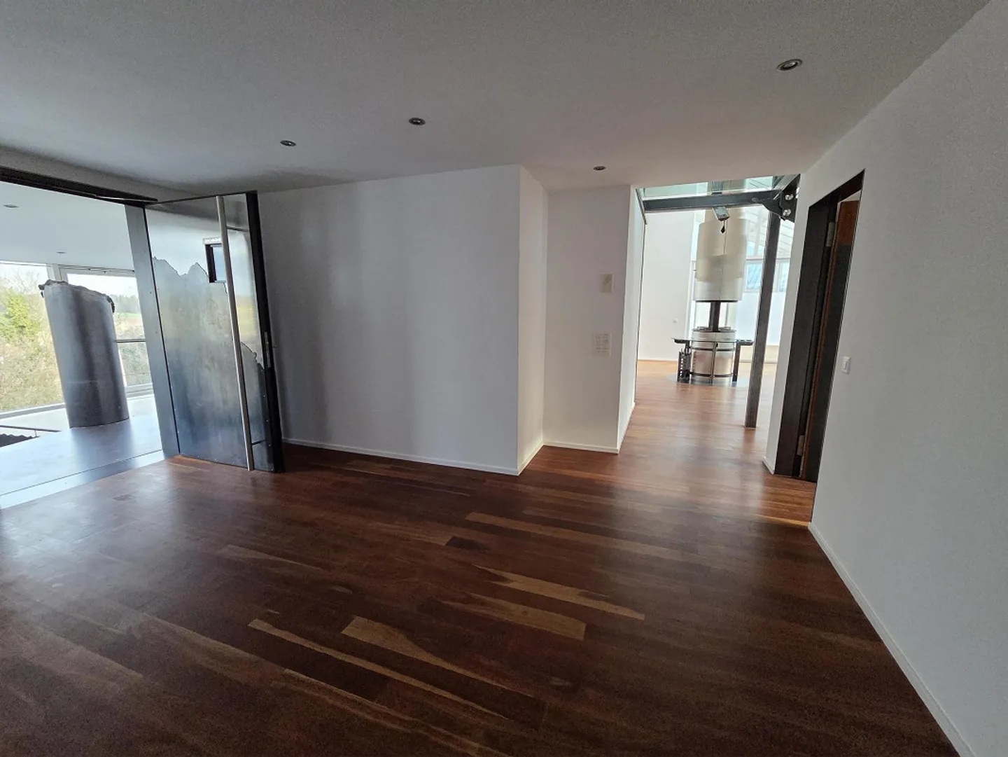 7.5 Zimmer Wohnung, 260 m2, zum grosszügig Wohnen und Arbeiten - Foto 16 von 30